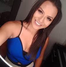 Shirley Lucero Castillo added a...