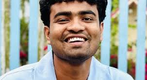 Bengali or Muslim: Crisis of Identity and Cultural Conflict