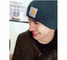 Tyler Joseph Falls into Crowd