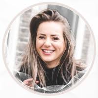 200+ 'Vanessa Van' profiles