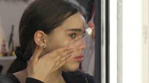 Les jeunes accrocs aux soins pour adultes