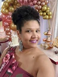 PARABÉNS E MUITAS FELICIDADES Yessenia Madeira