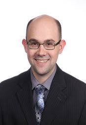 Ashley Parenteau's Instagram, Twitter & Facebook