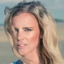 Lisa Miskovsky + William Bülow O'Nils på Lasse I Parken i Stockholm  lördagen den 26 juli 2025!