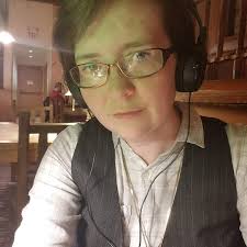 Danielle Lincoln Hanna (@DanielleLHanna)