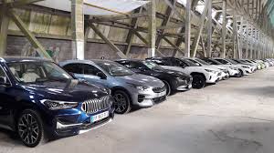Où trouver les bonnes affaires acheter une voiture à l'étranger vous coûtera des frais. Comment Bien Negocier Une Voiture Aujourd Hui Neuve Ou D Occasion Salon De L Auto Caradisiac
