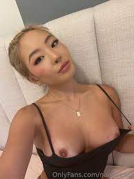 abg asian blonde slut with fake tits - naomieast tanktop black 1 Foto Porno  - EPORNER