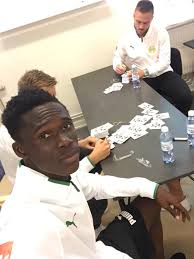 Odilon last name kossounou nationality côte d'ivoire date of birth 4 january 2001 age 20 country of birth côte d'ivoire place of birth abidjan position defender height 188 cm weight 72 kg foot right Odilon Kossounou Okossounou Twitter