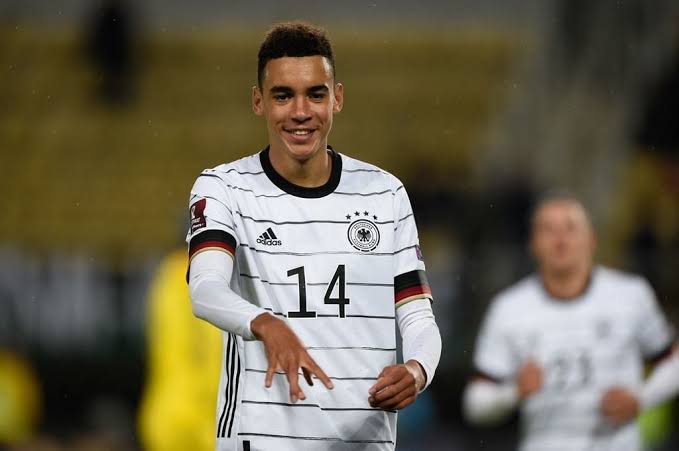 بقيادة جمال موسيالا.. إليكم تشكيل بايرن ميونخ و ليفركوزن في كأس المانيا