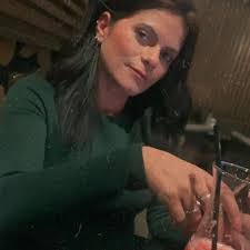 Hello everyone! Need to rent a car for two weeks Can someone tell where is  the cheapest place ? Thank you Hola ! Estoy buscando un coche para alquilar  dos semanas Si