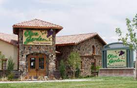 How To Pitch Your Brand In National Restaurant Chains In 2020 Olive Garden Dish Olive Gardens Free Kids Meals