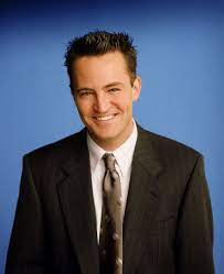 See more ideas about přátelé, seriál přátelé, seriály. Chandler Bing Z Pratel Matthew Perry Slavi Padesatiny Blesk Cz