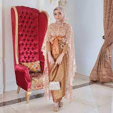 More images for model baju perpisahan smp berhijab » 30 Model Kebaya Muslim Modern Inspirasi Dress Desain