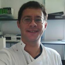 Dr. Andrew Messer (@andrewemesser)