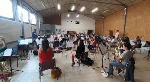 Concert classique la mandoline a attendu julien martineau pour faire son coming out baroque. Orchestre H2o Home Facebook