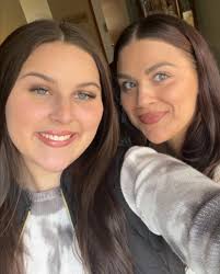 reaghan reynolds (@reaghan_reynolds) • Instagram photos and videos