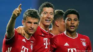 News, videos, picture galleries, team information and much more from the german football record champions fc bayern münchen. Der Fc Bayern Zieht Mit Einem Sieg Gegen Lyon Ins Finale Der Champions League Ein Sport Dw 19 08 2020