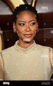 Tracy Rounds's Instagram, Twitter & Facebook