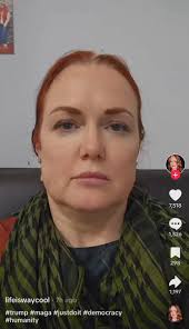 Eileen Turnbull-Barber (@Smileen427)