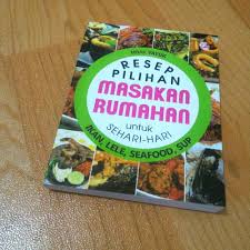 Seperti berikut ini beberapa resep masakan rumahan yang bisa kamu tiru untuk disajikan pada keluarga tercinta. Jual Mbak Yayuk Resep Pilihan Masakan Rumahan Buku Resep Masakan Kab Sleman Henry Olshop Tokopedia