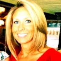 Kerri Knapp's Instagram, Twitter & Facebook