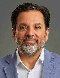 Carlos Velez's Instagram, Twitter & Facebook