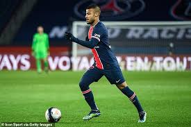 En parís, además, le espera su amigo neymar. Psg Star Rafinha Claims People At The Club Are Still Bothered By 6 1 Defeat By Barcelona Football Frenzied