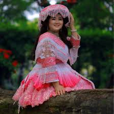 Der Xiong (@derx3) • Facebook