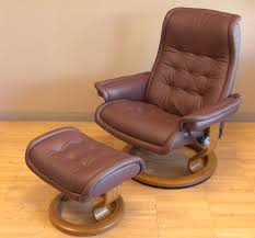 As the innovators of comfort, we are masters of the comfort needs of the human body and continue to develop the most intuitive and beautiful comfort technology. Ekornes Stressless Royal Recliner Chair Lounger Ekornes Stressless Royal Recliners Stressless Chairs Stressless Sofas And Other Ergonomic Furniture