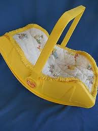 Kolcraft Carri Cradle Infant Seat 1980 Made In The Usa Handle Pushes In At The Side Position To Either Be Stationary Baby Seat Baby Memorabilia Vintage Baby