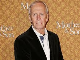 The paul hogan show was a popular australian comedy show which aired on australian television from 1973 until 1984 for a total of 12 seasons. Crocodile Dundee Star Paul Hogan Hasn T Given Up On Love After Divorce Abc News