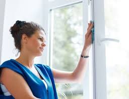 Fenster Putzen Mit Essig Frag Mutti Richtig Putzen Fenster Putzen Tipps