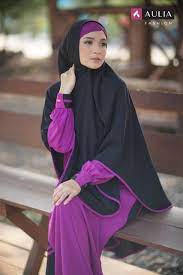 Tentunya, di amerika masih sangat jarang wanita yang mengenakan jilbab. Model Pergelangan Tangan Pada Gamis Syari Model Pakaian Fashion 2020 Model