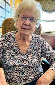 Annie Daniels Obituary