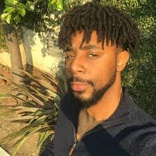 Shomari Johnson's Instagram, Twitter & Facebook