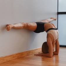 Nicole Woyak On Instagram When It Feels Hardest To Love Yourself If When You It The Most Keep Trying Wearing Aloy Yoga Help Yoga Everyday Yoga Women