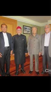 Menurut baharuddin lagi pada kad pengenalan (ic) biru milik dr mahathir, turut tertera nama mahathir bin mohamad dan bukannya anak lelaki iskandar kutty seperti didakwa sesetengah pihak. Kenapa Zahid Mahu Berjumpa Tun Mahathir Sarawakvoice Com