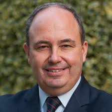 faculty. About us. Get to know the School. School of Law. University of  Navarra