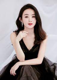 Câu trả lời của triệu lệ dĩnh khiến nhiều người bất ngờ bởi tiểu cốt nổi tiếng là người rất biết tiết kiệm. TrÆ°á»›c Khi Yen Bá» Gia Tháº¥t Ben Phung Thiá»‡u Phong Triá»‡u Lá»‡ DÄ©nh CÅ©ng La Má»™t