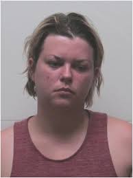 Nurse charged for prescribing opioid pills