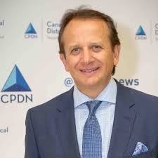 Earlier today, I was joined by my Bayer colleagues to help fill shoeboxes  with essential products and gifts for local women currently experiencing  homelessness.