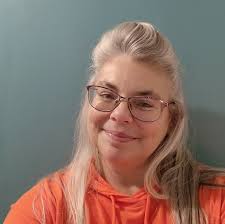 July 2024 Challenge:*** Come back to this post and share a picture in the  comments of your wax, warmers, pod, laundry, cleaning products, hand soap,  diffuser oil changes, etc!!!! The more you