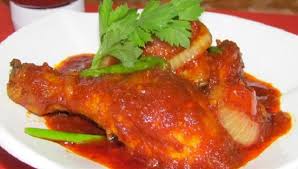Sebagai anak kost, memasak adalah salah satu pilihan terbaik untuk berhemat dibandingkan harus membeli di warung. Ayam Masak Merah Simple Tak Pedas Kesukaan Kanak Kanak