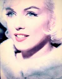 430 (Marilyn) (CLOSE-UP) ideas