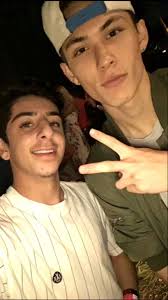 Jacob Shak (@jakoshak)