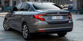 مقارنة مواصفات فيات تيبو اوتوماتيك الفئة الاولى والثانية fiat tipo fiat suv car