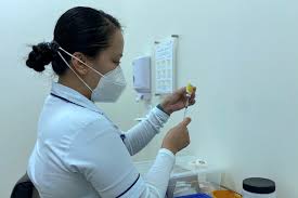 Перевод слова vaccination, американское и британское произношение, транскрипция, словосочетания, примеры использования. Uae Opens Regional Covid 19 Vaccination Site For Chinese Nationals Reuters