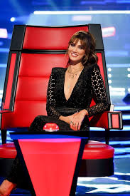Blind auditions on the voice australia are in full swing, with delta goodrem's team slowly filling up. Delta Goodrem In A Zhivago Cavalier Jumpsuit Season 7 The Voice Australia 2018 In 2020 Gorgeous Girls Delta Fashion