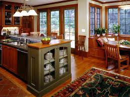 Craftsman kitchen cabinets door styles designs designing idea. Craftsman Style Kitchen Cabinets Hgtv Pictures Ideas Hgtv