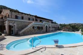 Mieten, kaufen oder verkaufen von immobilien auf mallorca gehören zu den beliebtesten dienstleistungen, trotzdem ist das gewünschte objekt nicht so einfach zu finden. Langzeitmiete Mallorca Immobilien Auf Mallorca Mieten
